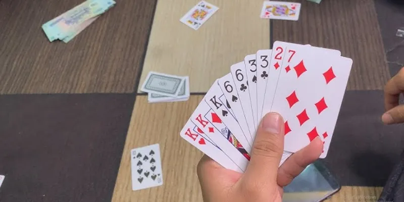 Đánh phỏm giỏi: Các kỹ năng cần thiết để vượt qua đối thủ 3 Hướng dẫn toàn diện về đánh Phỏm giỏi từ A đến Z